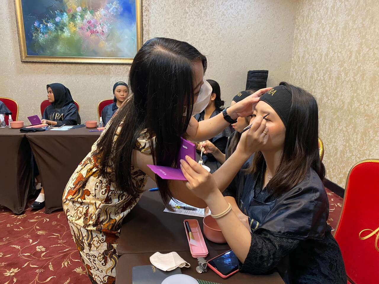 Beauty & Handsome Class by Amaroossa Royal Bogor — image 3